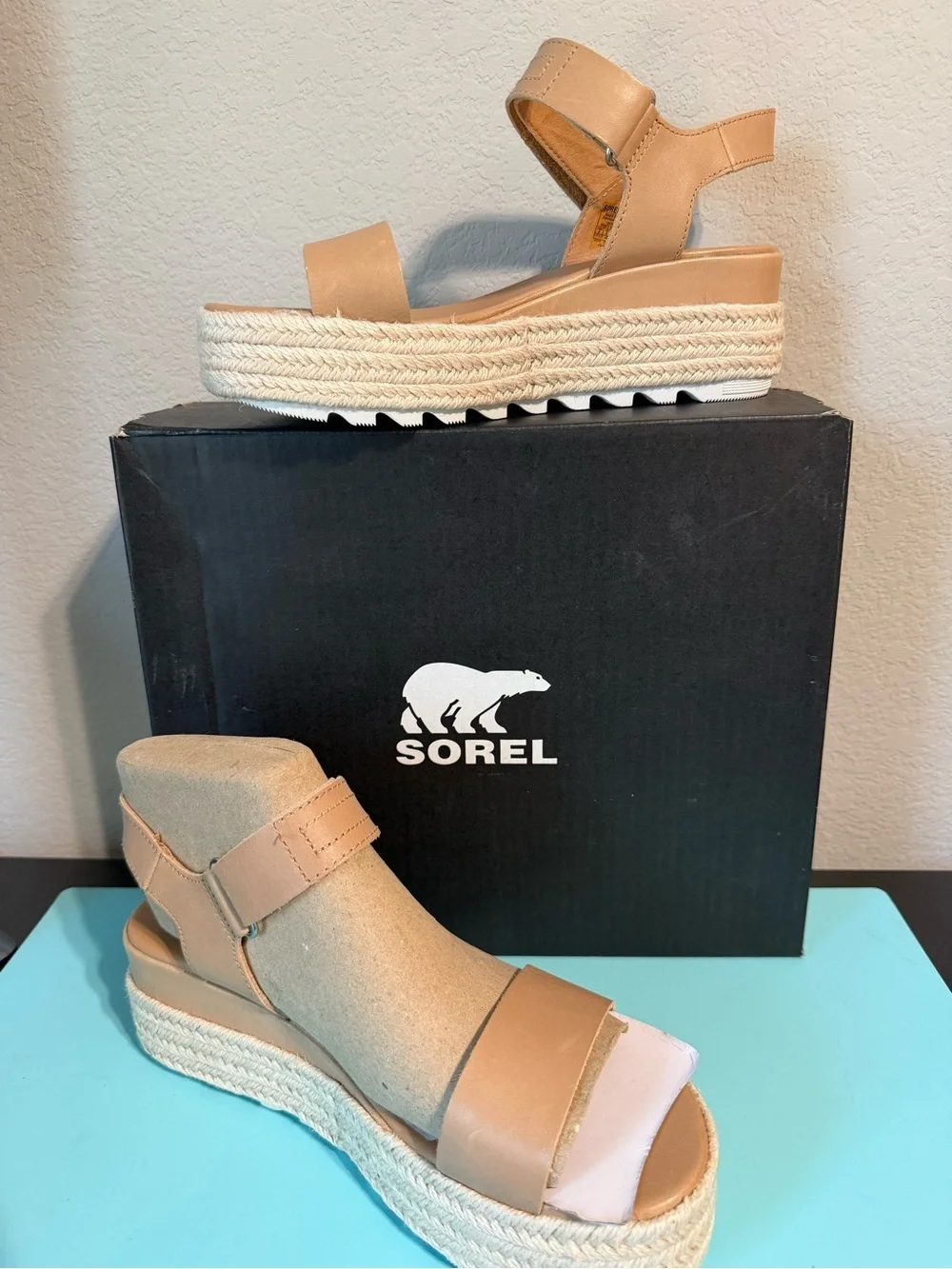 Sorel Cameron Flatform Sandals